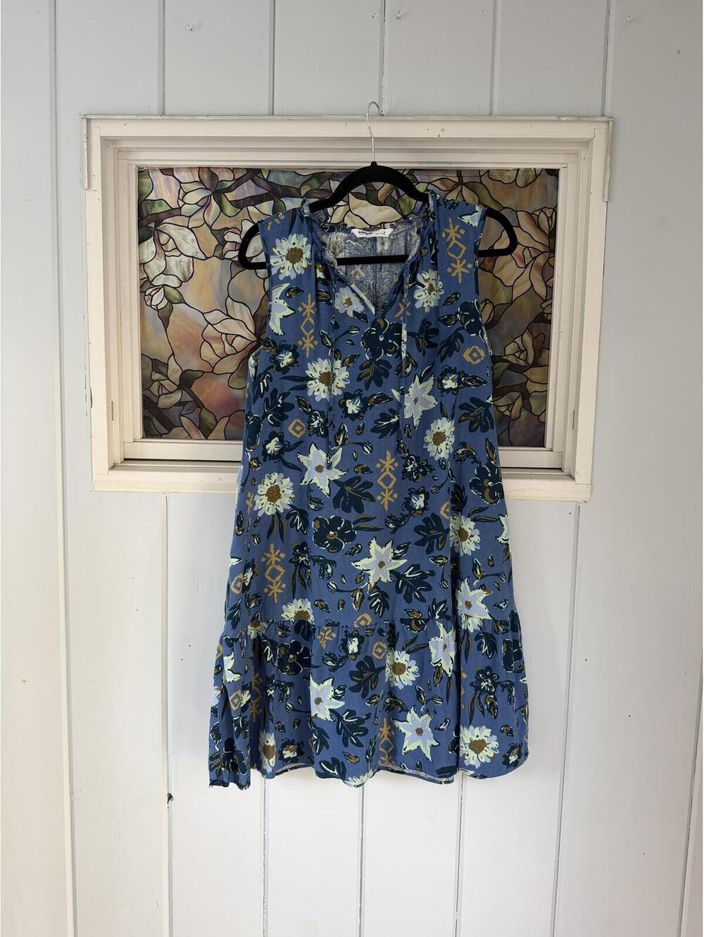 Sonoma Sleeveless Blue Floral linen sun dress Medium